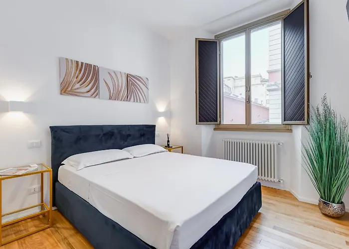 Opera Exclusive House By Premium Suites Collection